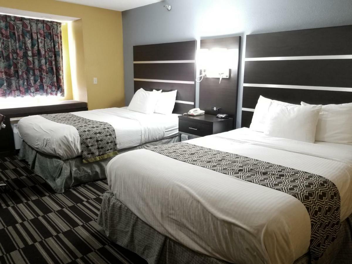 Microtel Inn & Suites By Wyndham Riverside Dayton Zewnętrze zdjęcie